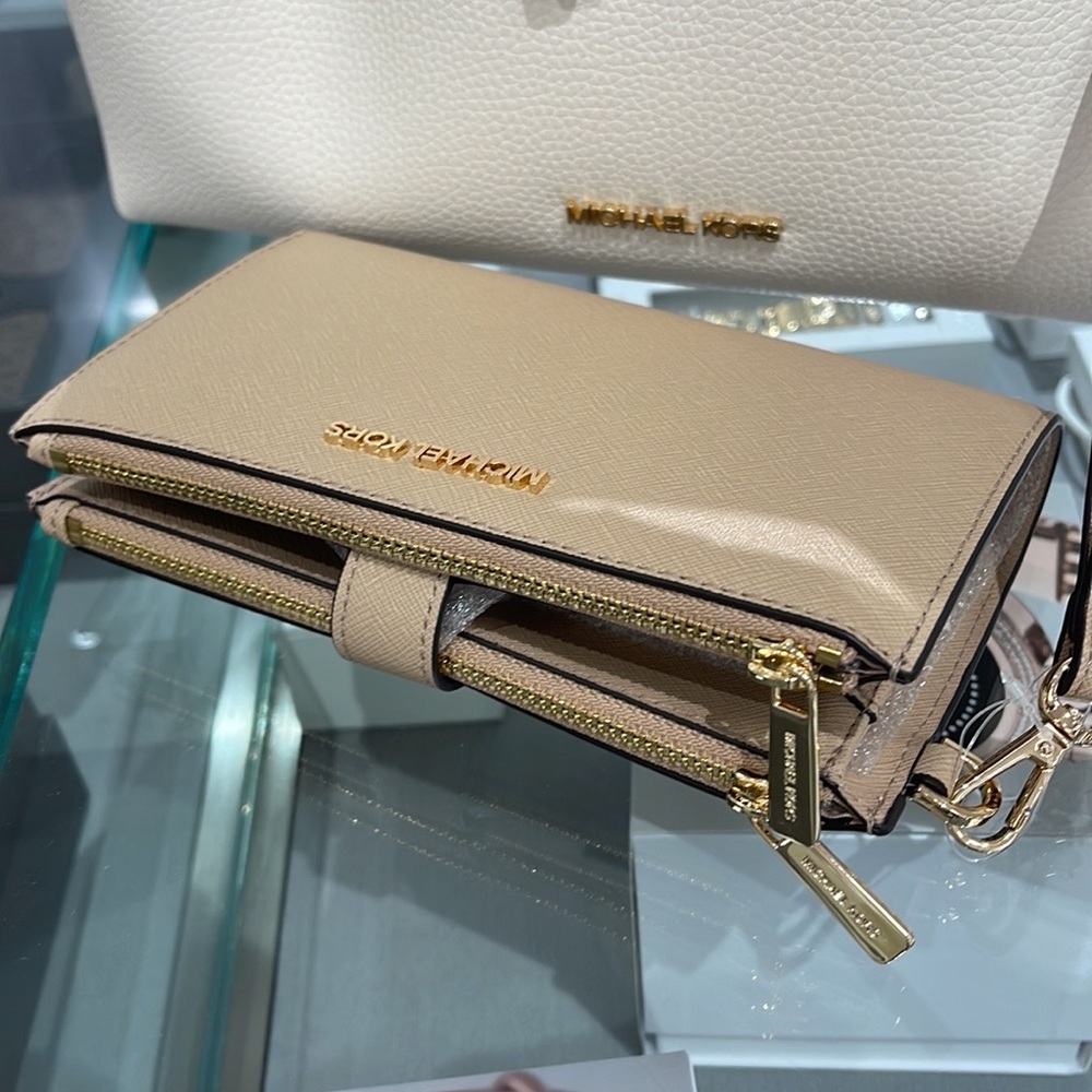MICHAEL KORS LARGE DOUBLE ZIP WRISTLET wallet, clutch, 
Bisque - Picture 11 of 16